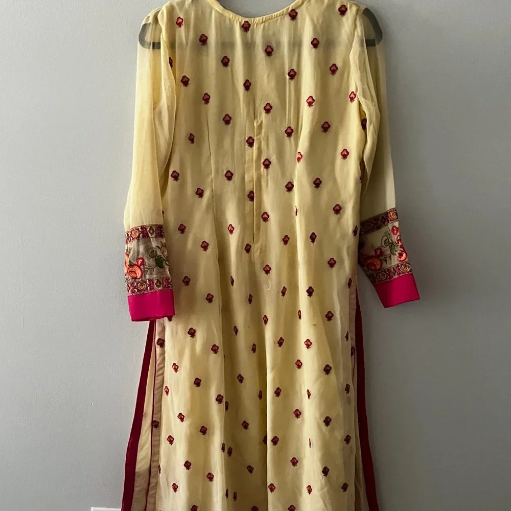 2 piece set, embroidered kameez with Dupatta, Georgette - Picture 3 of 5